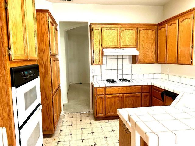1293 Withers Ct, Folsom, CA 95630