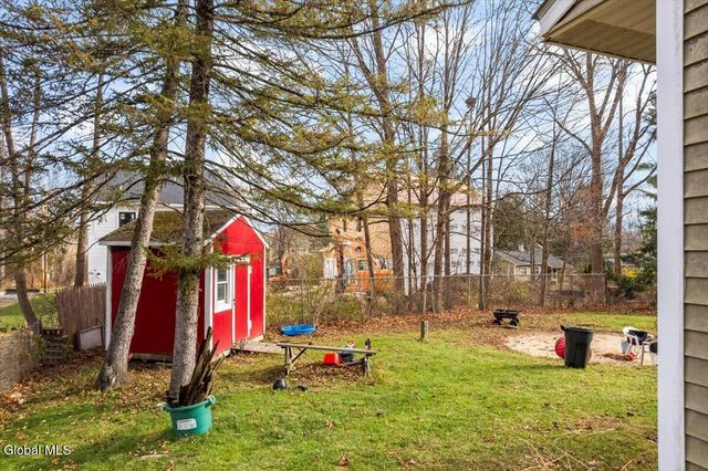 42 Seward Street, Saratoga Springs, NY 12866