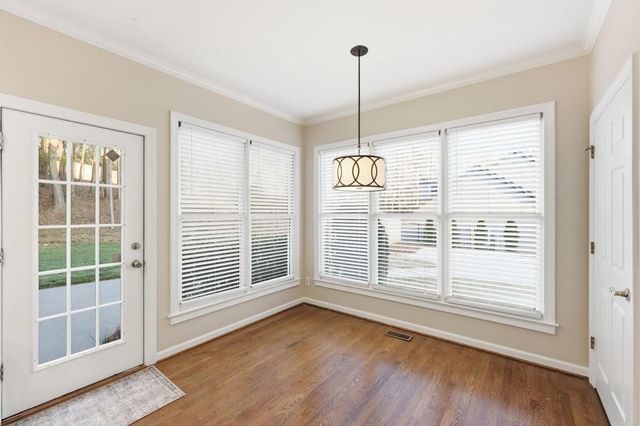 711 Chattahoochee Place, Gainesville, GA 30506