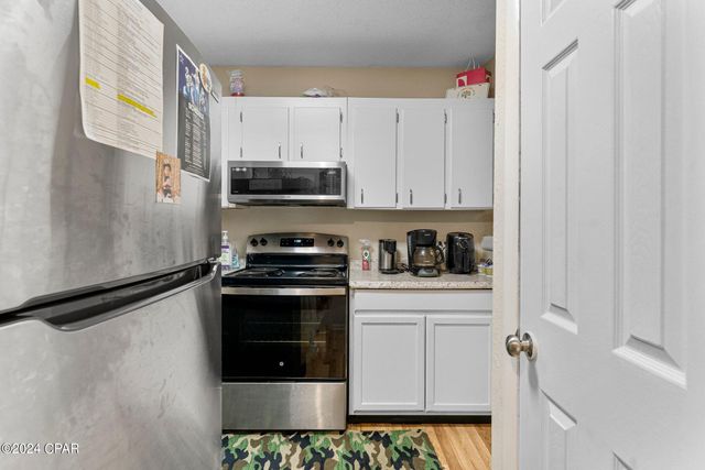 872 Deer Wood Lane, Chipley, FL 32428