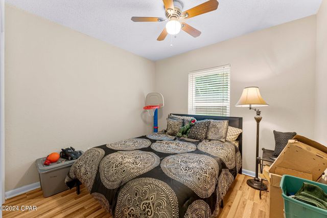 872 Deer Wood Lane, Chipley, FL 32428