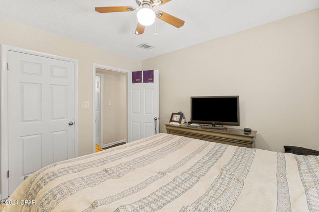 872 Deer Wood Lane, Chipley, FL 32428