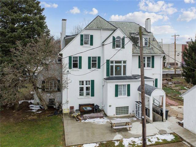 217 N Fairfield Street, Ligonier Boro, PA 15658