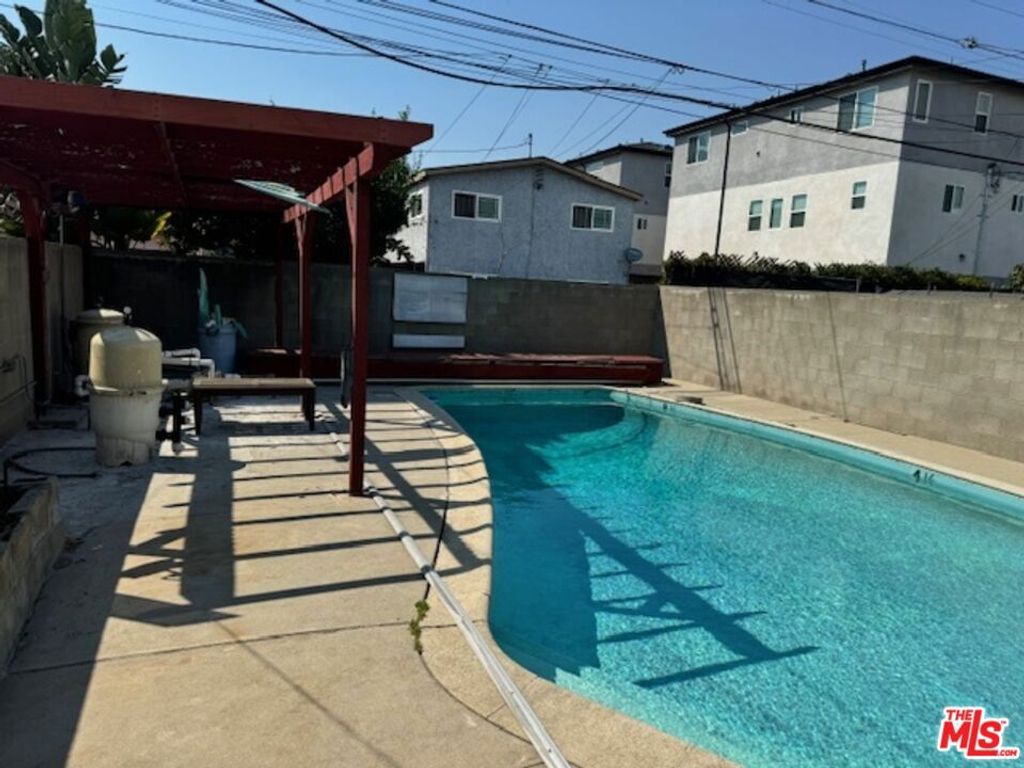 2201 S Ridgeley Drive, Los Angeles, CA 90016 — photo 4