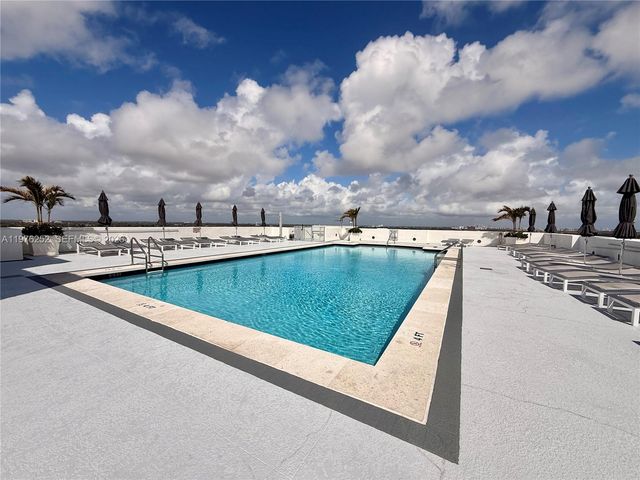 1830 Radius Dr 817, Hollywood, FL 33020