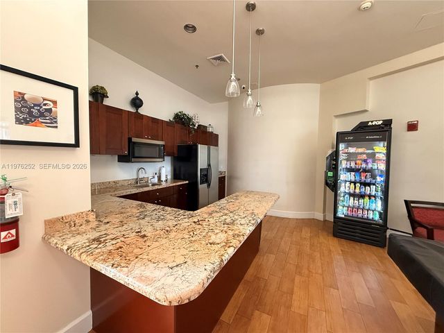 1830 Radius Dr 817, Hollywood, FL 33020