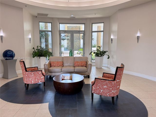 1830 Radius Dr 817, Hollywood, FL 33020