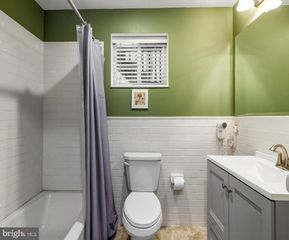 9 ORCHARD AVE, Blackwood, NJ 08012
