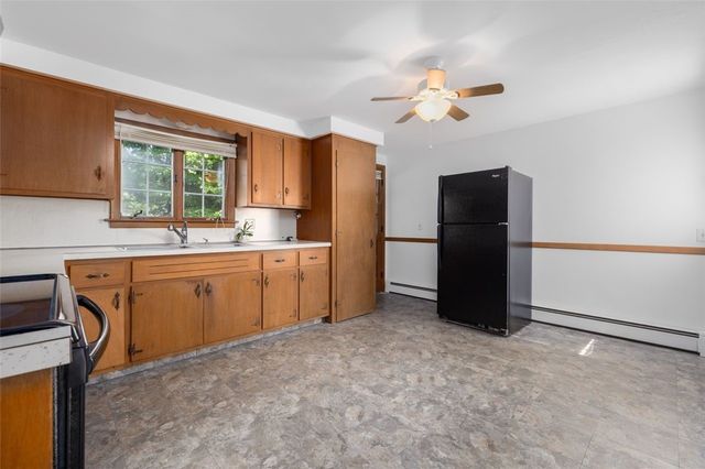 25 Honeywell Lane, Cumberland, RI 02864