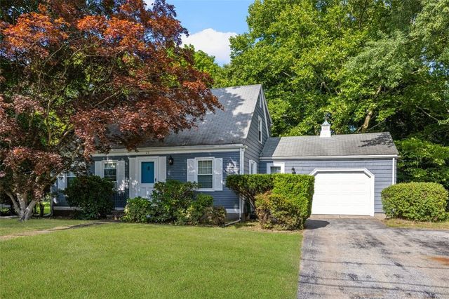 25 Honeywell Lane, Cumberland, RI 02864
