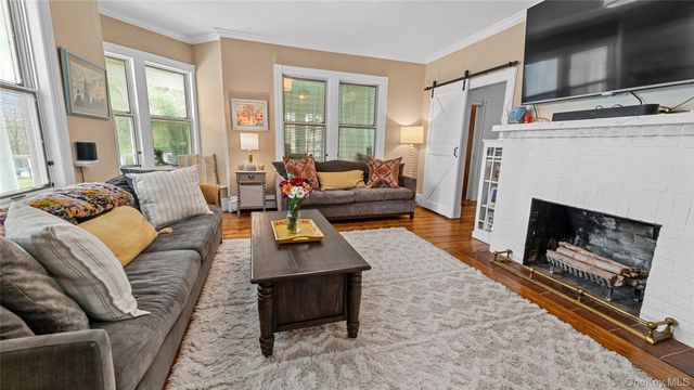 1055 Bridge Pointe Lane, Yorktown Heights, NY 10598