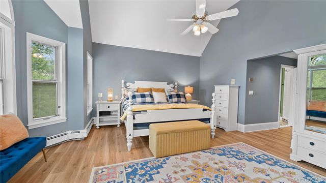 1055 Bridge Pointe Lane, Yorktown Heights, NY 10598