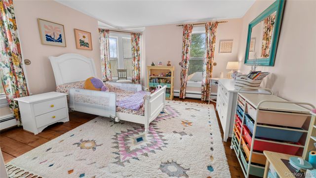 1055 Bridge Pointe Lane, Yorktown Heights, NY 10598