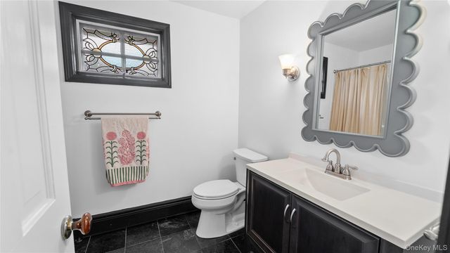 1055 Bridge Pointe Lane, Yorktown Heights, NY 10598