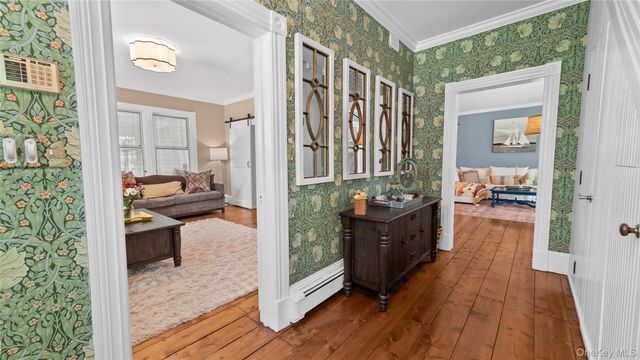 1055 Bridge Pointe Lane, Yorktown Heights, NY 10598