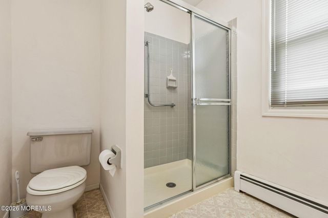 28 W Kinkora Court W, Toms River, NJ 08757