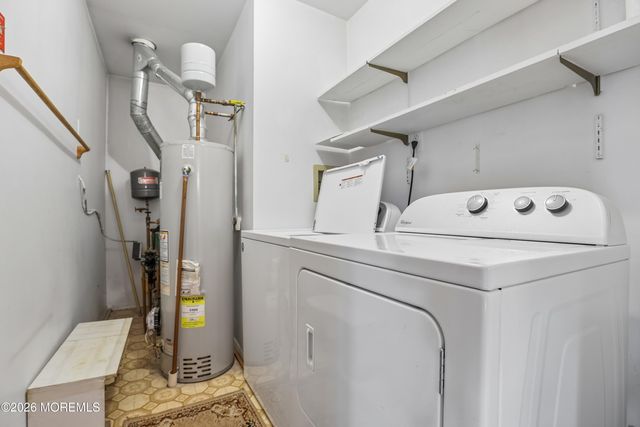 28 W Kinkora Court W, Toms River, NJ 08757