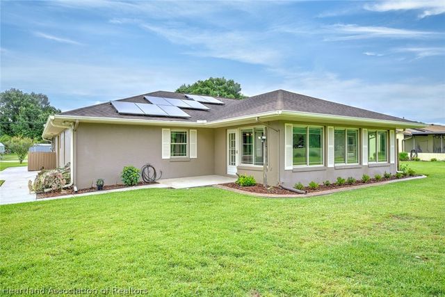3061 N Twin Lakes Drive, Avon Park, FL 33825