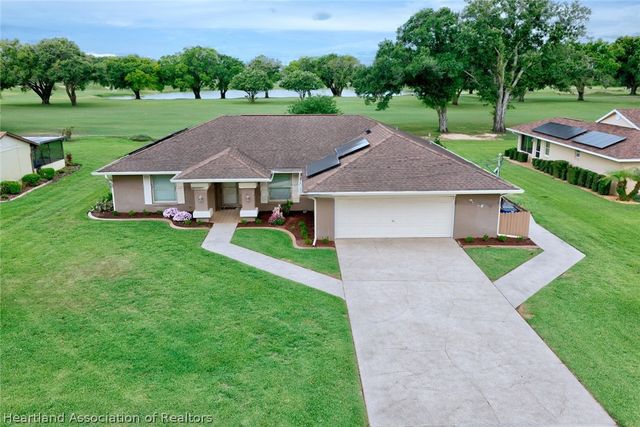 3061 N Twin Lakes Drive, Avon Park, FL 33825