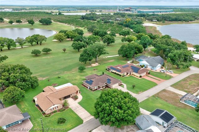 3061 N Twin Lakes Drive, Avon Park, FL 33825