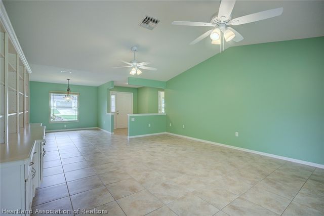 3061 N Twin Lakes Drive, Avon Park, FL 33825