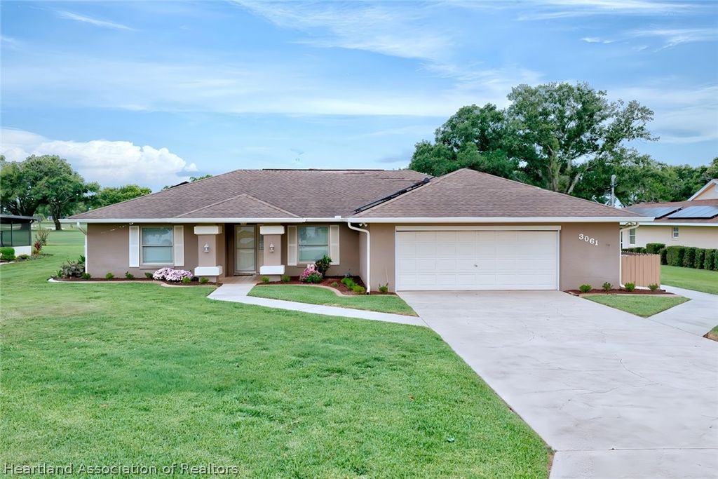 3061 N Twin Lakes Drive, Avon Park, FL 33825