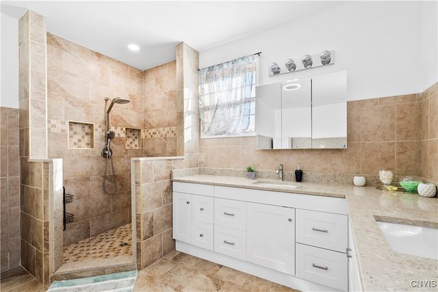 3302 Stiles Road, Van Buren, NY 13209