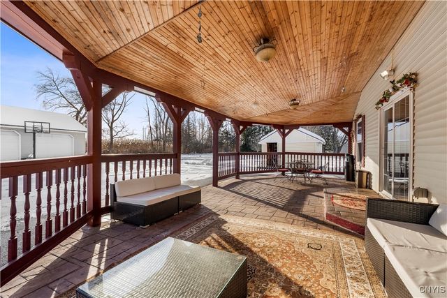 3302 Stiles Road, Van Buren, NY 13209