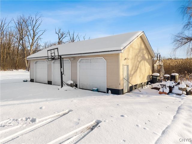 3302 Stiles Road, Van Buren, NY 13209