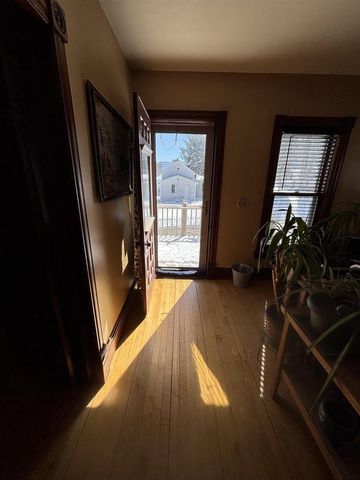 206 W RANDOLPH STREET, Rosholt, WI 54473