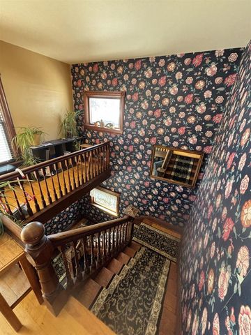 206 W RANDOLPH STREET, Rosholt, WI 54473