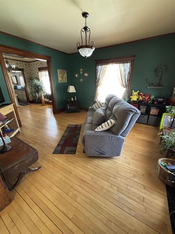 206 W RANDOLPH STREET, Rosholt, WI 54473