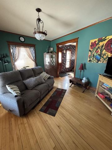 206 W RANDOLPH STREET, Rosholt, WI 54473