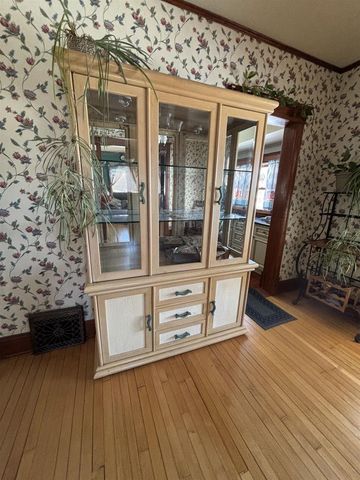 206 W RANDOLPH STREET, Rosholt, WI 54473