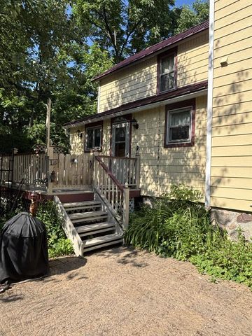 206 W RANDOLPH STREET, Rosholt, WI 54473