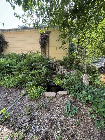 206 W RANDOLPH STREET, Rosholt, WI 54473