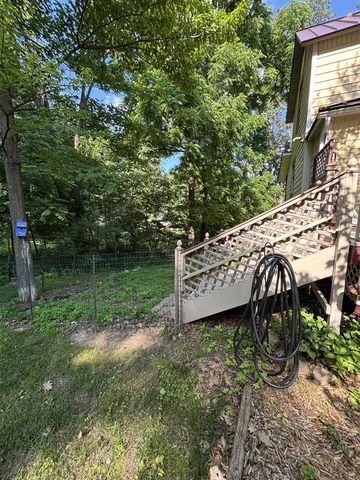 206 W RANDOLPH STREET, Rosholt, WI 54473