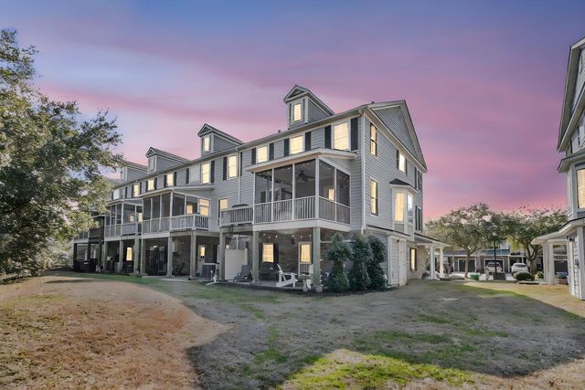 3552 Bagley Drive, Mount Pleasant, SC 29466