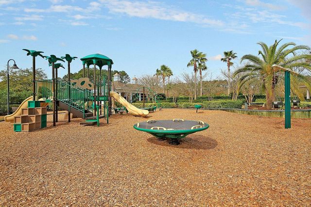 3552 Bagley Drive, Mount Pleasant, SC 29466