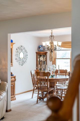 615 S WILD ROSE LANE, Appleton, WI 54914