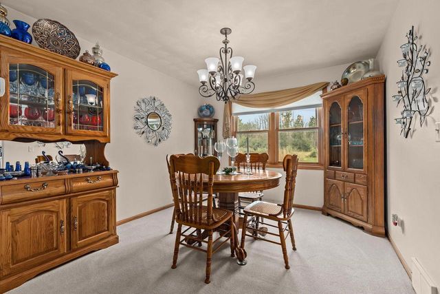 615 S WILD ROSE LANE, Appleton, WI 54914