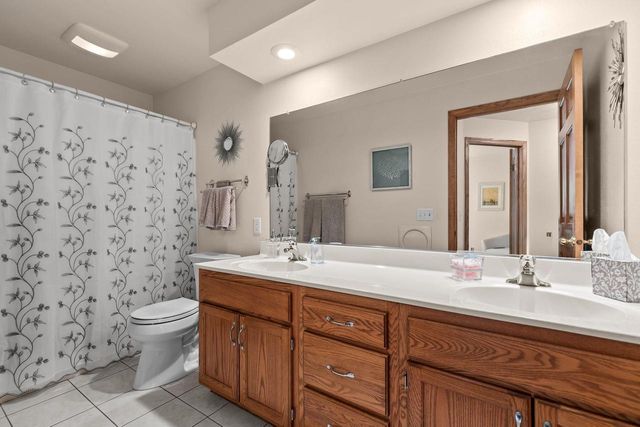 615 S WILD ROSE LANE, Appleton, WI 54914