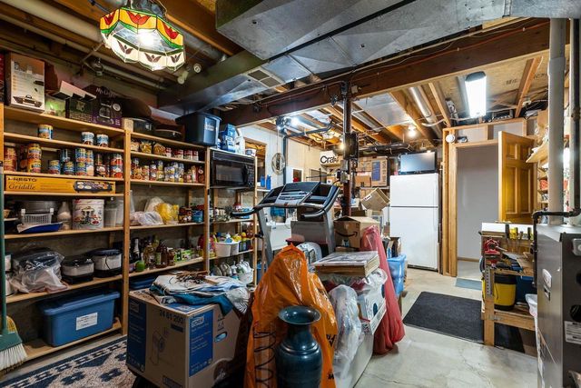 615 S WILD ROSE LANE, Appleton, WI 54914