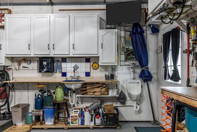 615 S WILD ROSE LANE, Appleton, WI 54914