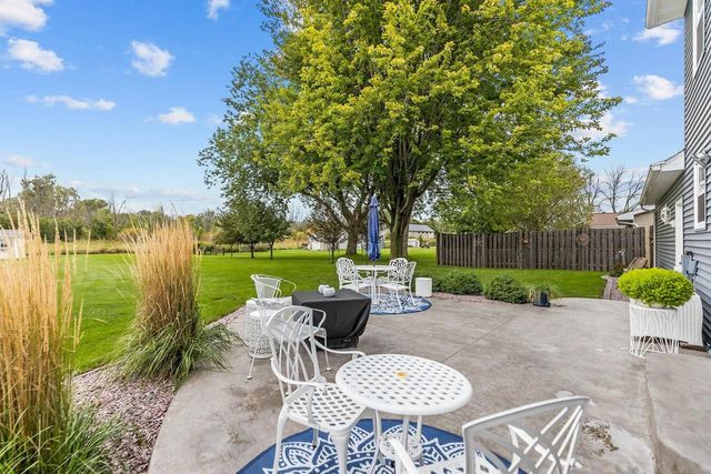 615 S WILD ROSE LANE, Appleton, WI 54914