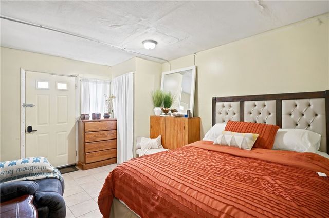 69 Trask Street, Providence, RI 02905