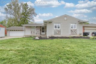 30256 Brookview Drive, Livonia, MI 48152