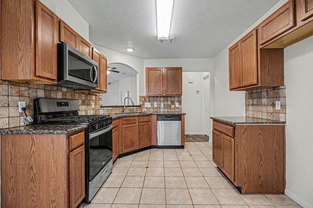 4026 Ashview Lane, Fresno, TX 77545