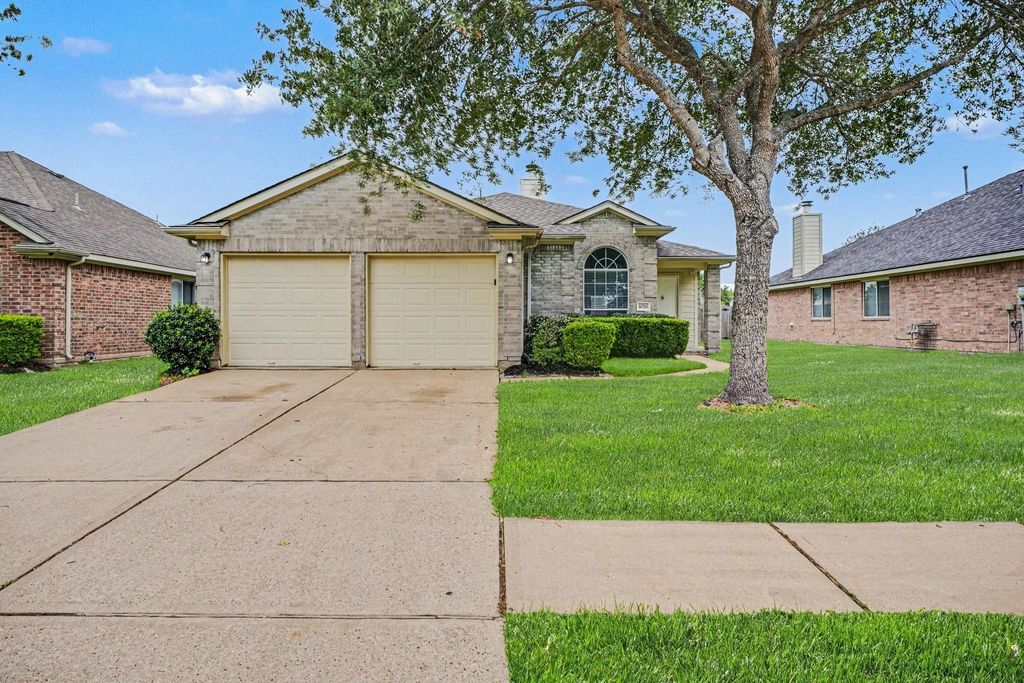 4026 Ashview Lane, Fresno, TX 77545