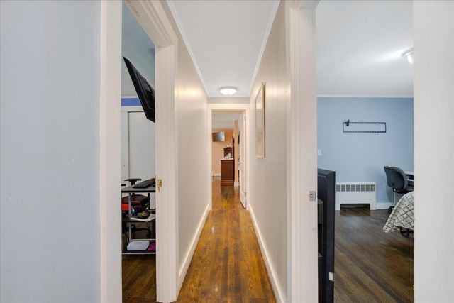 160 Lincoln Road, Hyannis, MA 02601